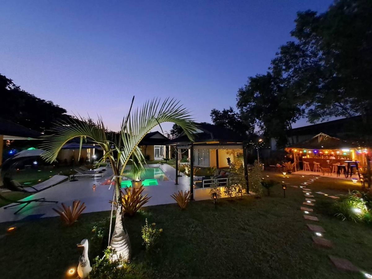 Pool Villa, Resort, Mae Ramphueng Beach, Ban Phe, Rayong, Residence M Thailand (Adults Only) Ban Chamrung Екстериор снимка